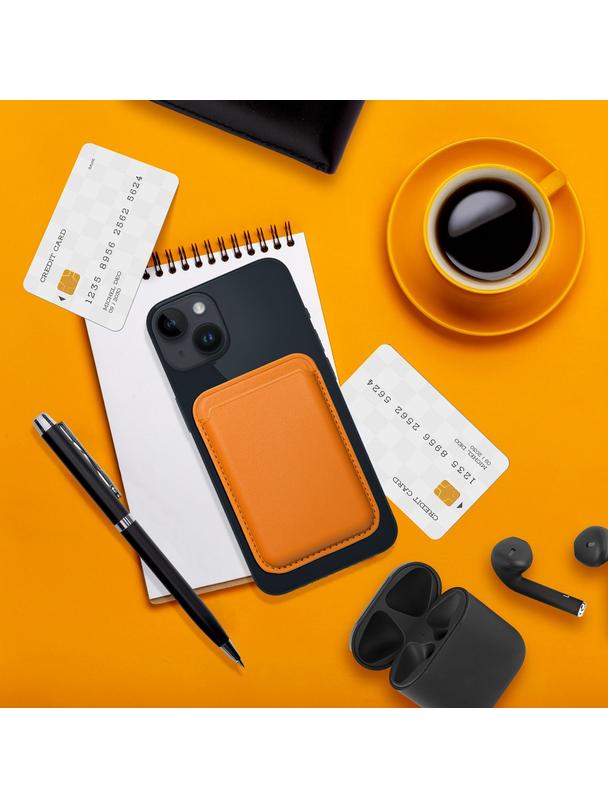 Portfel magnetyczny na karty LEATHER MAG WALLET kompatybilny z MagSafe  pomarańczowy