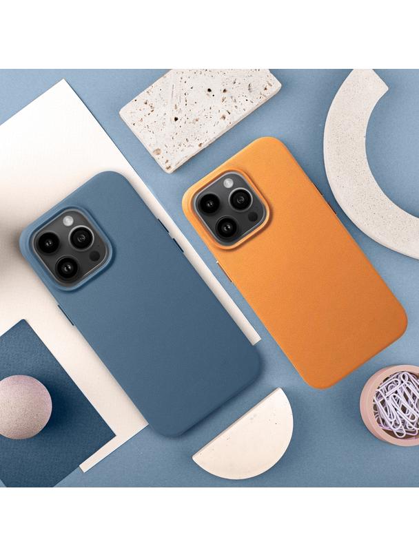 Futerał do iPhone 15 PRO MAX Leather Mag Cover zgodny z MagSafe pomarańczowy